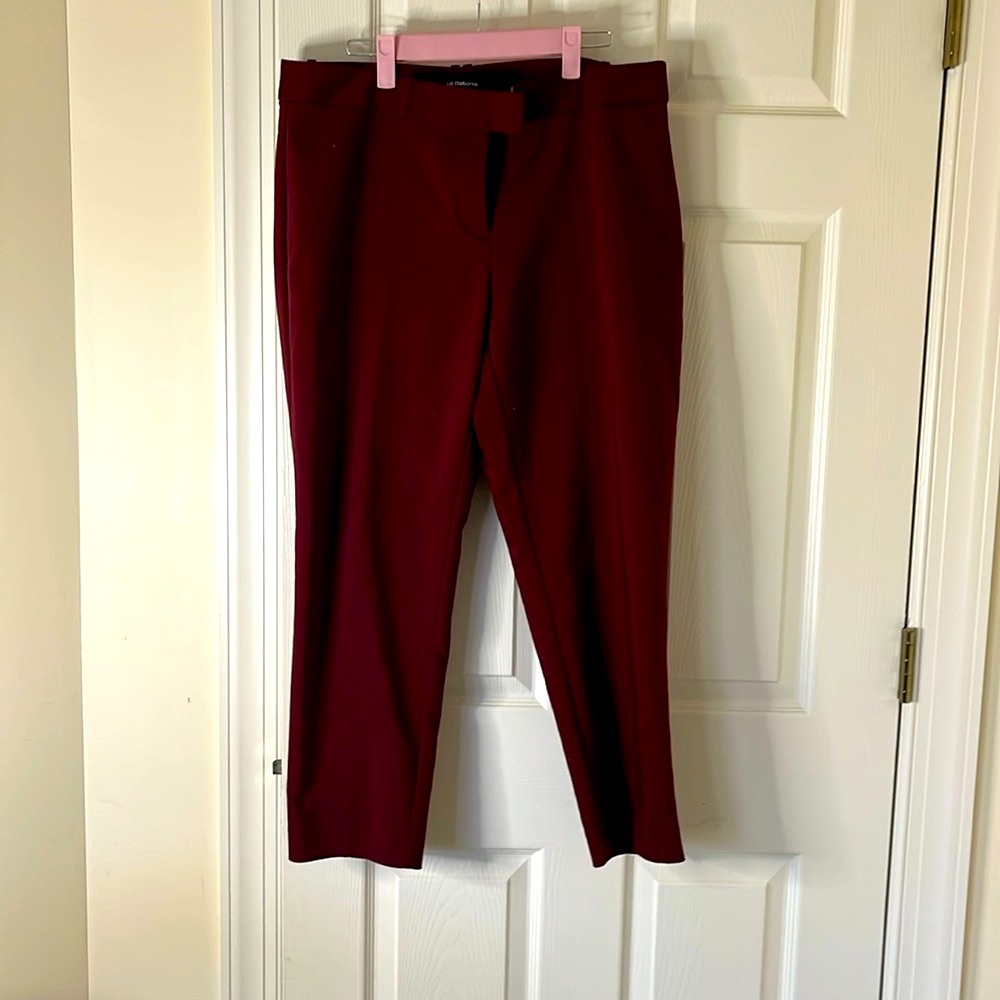Liz Claiborne Emma pants, crop cigarette style pant
